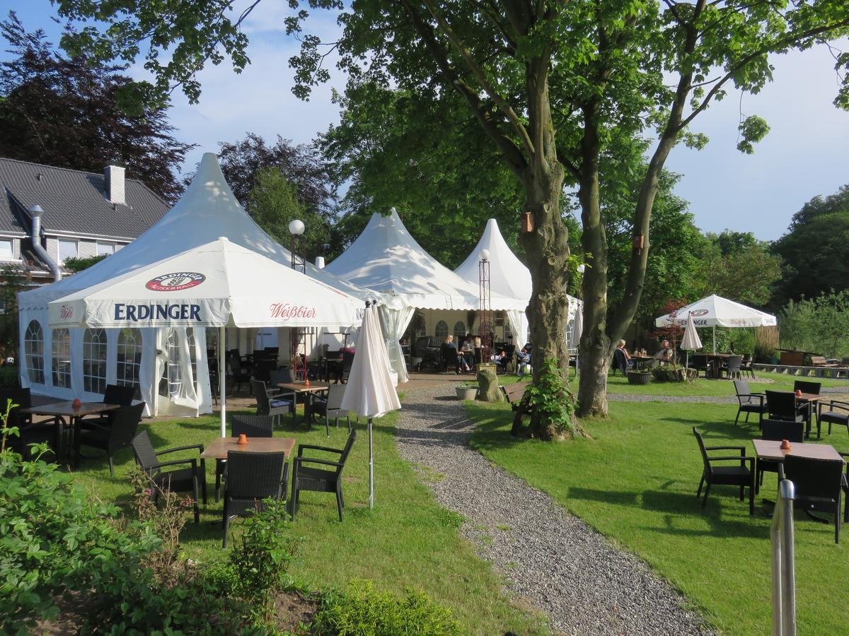 Bredeneeker Gasthaus Hotel Rastorf Buitenkant foto